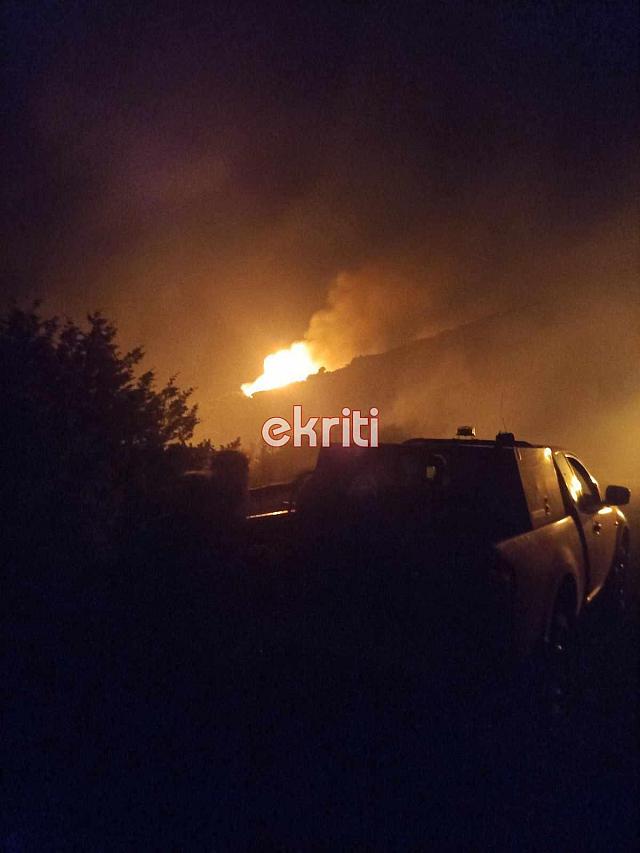 Φωτιά στην Βασιλική