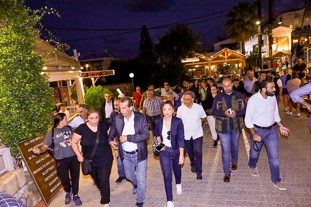 ΔΟΞΑΣΤΑΚΗΣ πισκοπιανο