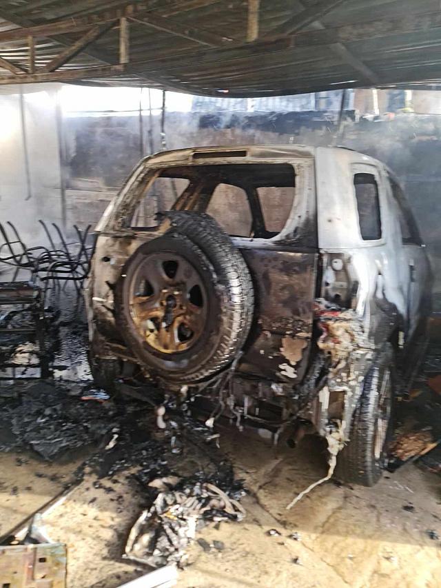 Πυρκαγιά σε αποθήκη