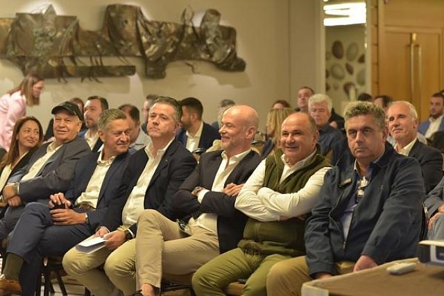 ξενοδόχοι ΠΟΞ