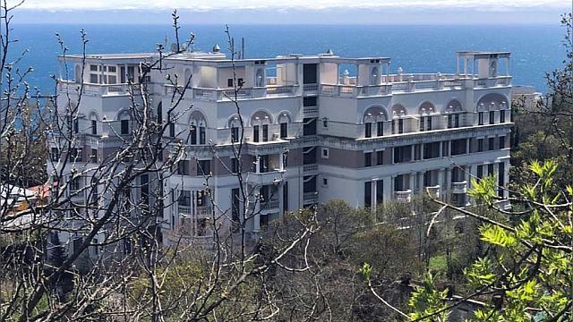 ΣΠΊΤΙ ΖΕΛΕΝΣΚΙ