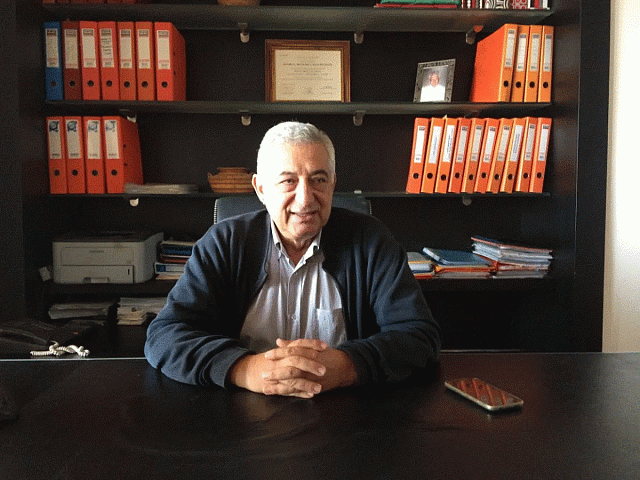 Νυσταζάκης