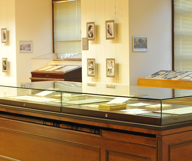 περιοδικη εκθεση νικος καζαντζακης