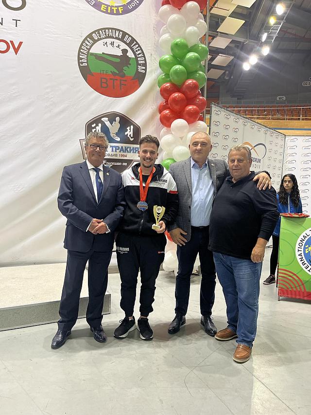 ΑΝΔΡΕΑΣ ΤΖΑΝΙΔΗΣ