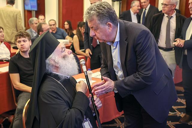 ΑΡΝΑΟΥΤΑΚΗΣ 