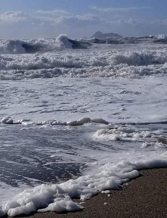 κομμός παραλία