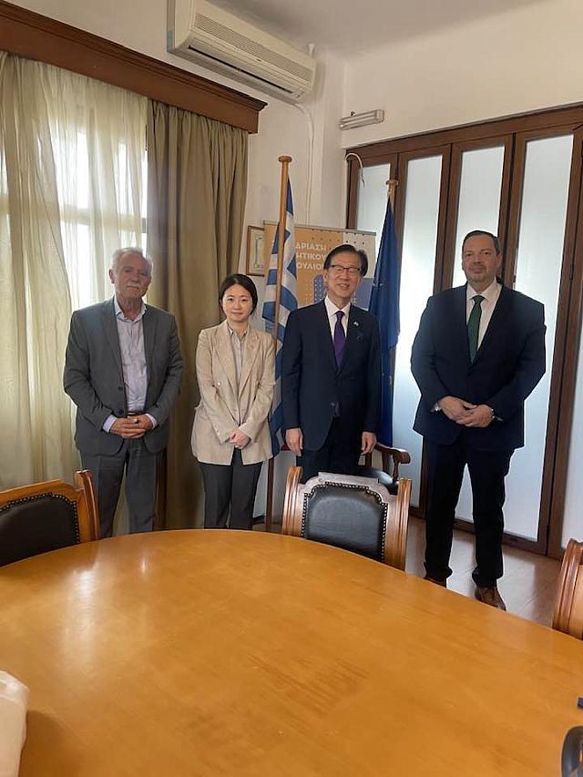 ολη κορεατης πρεσβης