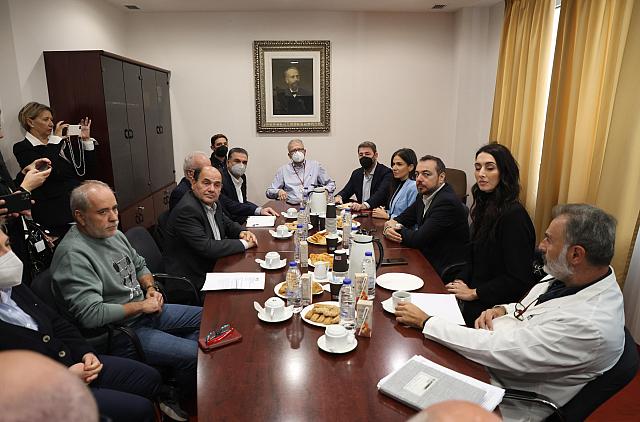 ΕΠΙΣΚΕΨΗ ΝΙΚΟΥ ΑΝΔΡΟΥΛΑΚΗ ΣΤΟ ΒΕΝΙΖΕΛΕΙΟ