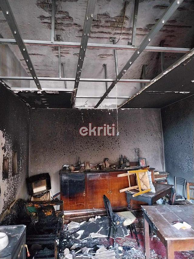 φωτιά - διαμέρισμα 