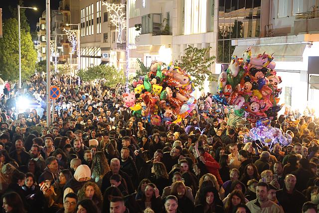 φωταγώγηση δέντρου 