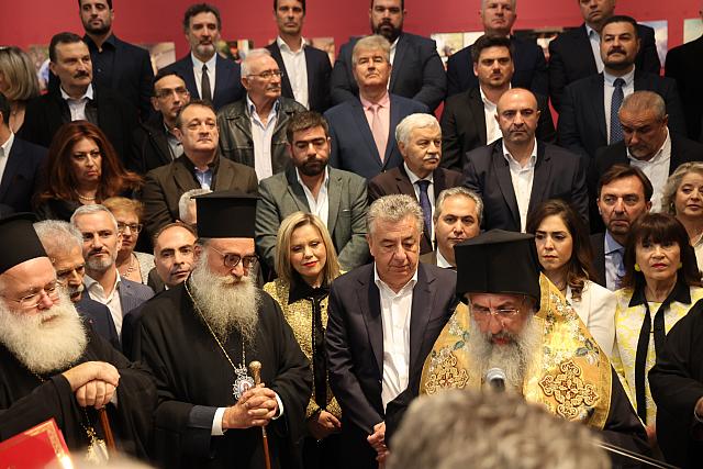 Ορκωμοσία Αρναουτάκη