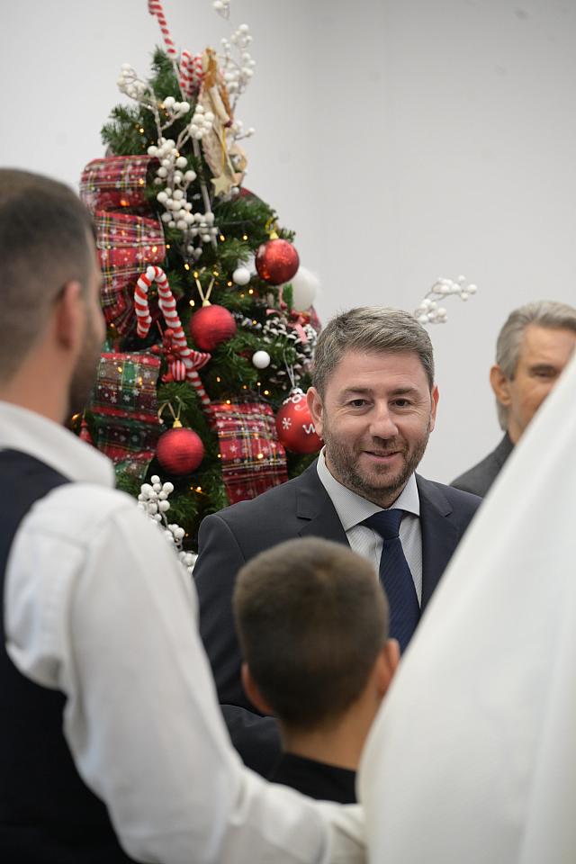 ανδρουλάκης κάλαντα