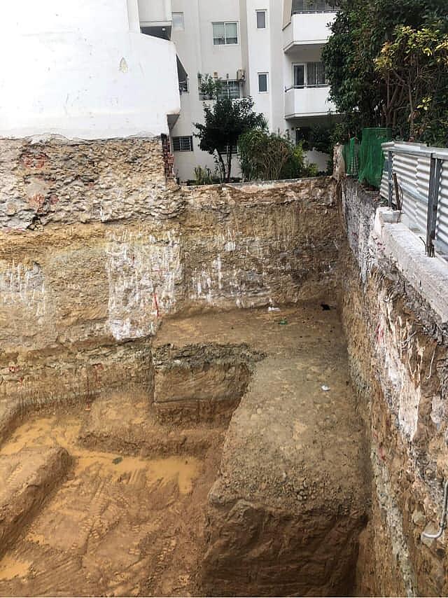 Διάσωση γάτα θεμέλια