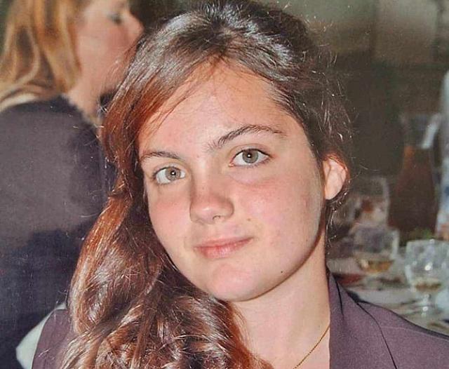 ελένη μακρύ γυαλός