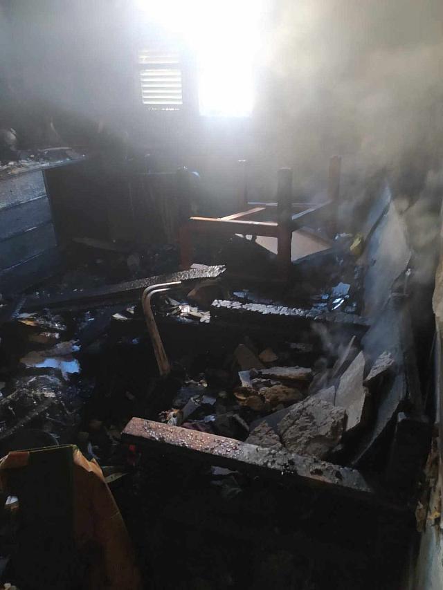 φωτια σε σπίτι