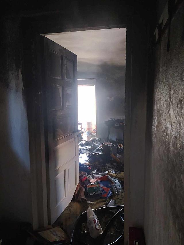 φωτια σε σπίτι