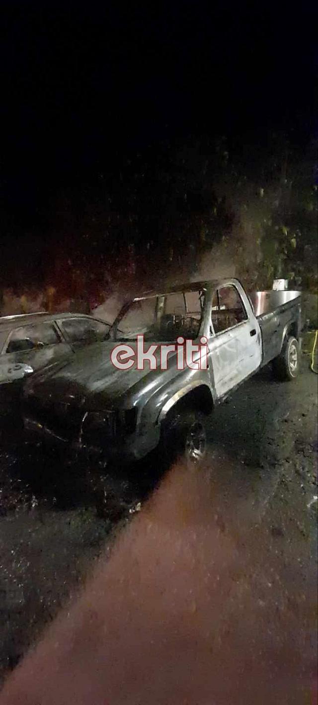 φωτια σε αυτοκίνητα στο Σελί Ρεθύμνου