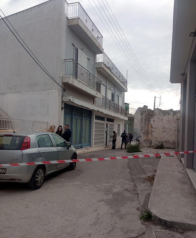 Σαλαμίνα σπίτι 43χρονη