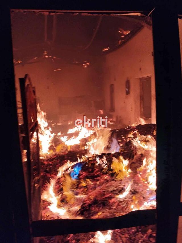 ΠΙΚΠΑ ΚΟΚΚΙΝΗ