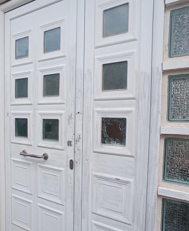 Τζαμάκι σπίτι Σαλαμίνα