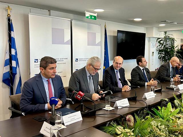 Λιμάνι Ηρακλείου - Υπογραφές ΤΑΙΠΕΔ