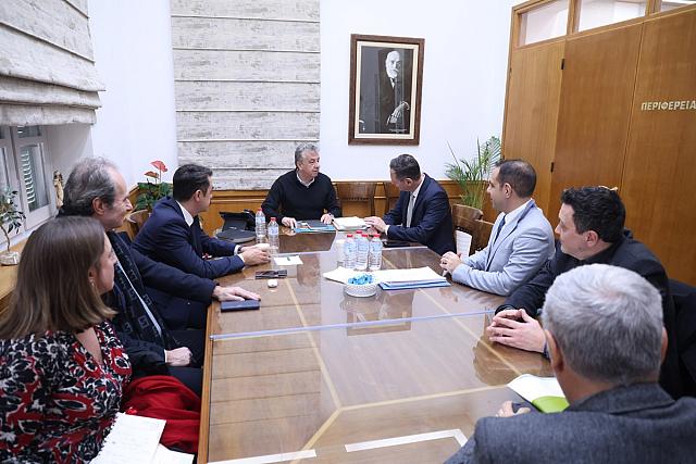 αρναουτάκης μανουσάκης