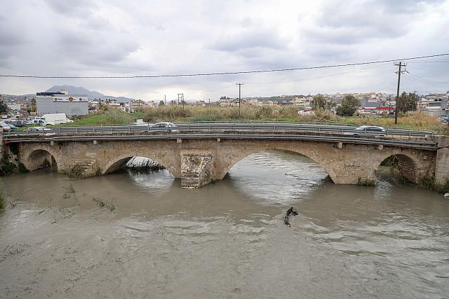 ποταμός Γιόφυρο
