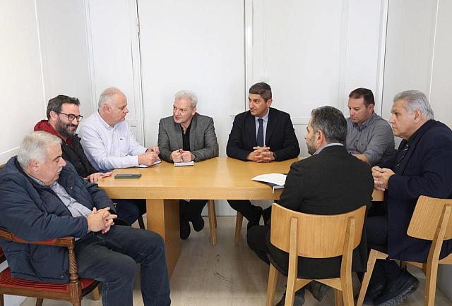 Αυγενάκης - Καλοκαιρινός