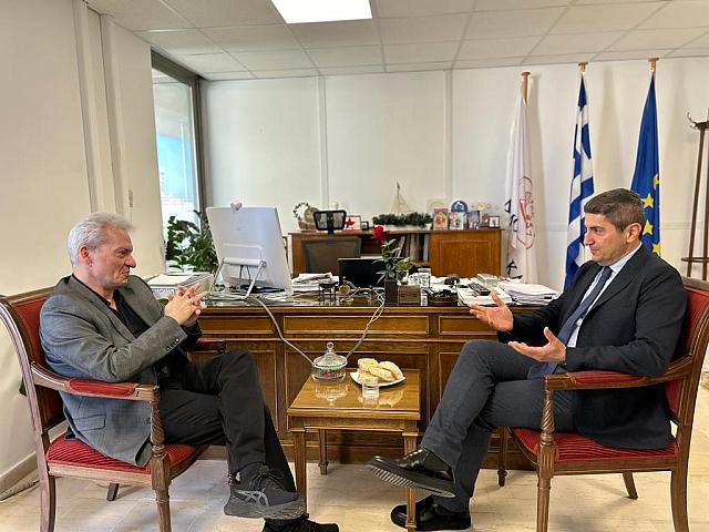 Αυγενάκης - Καλοκαιρινός