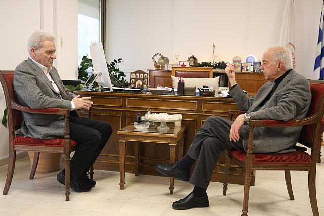 Καλοκαιρινός - Λαμπρινός