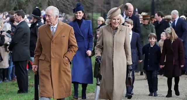 ΚΑΡΟΛΟΣ ΚΕΙΤ