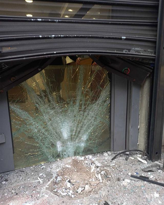 Πετράλωνα τράπεζα