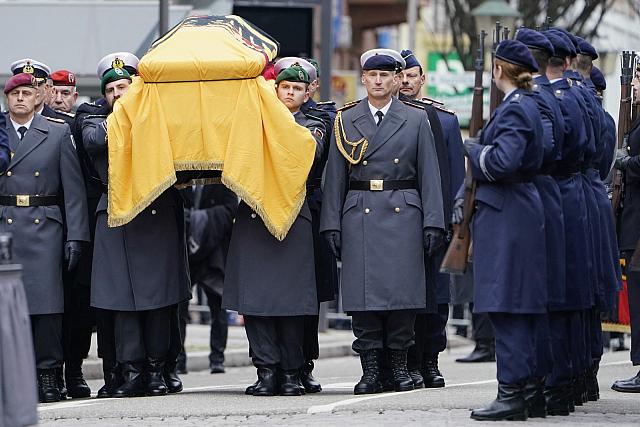 Κηδεία Σόιμπλε 