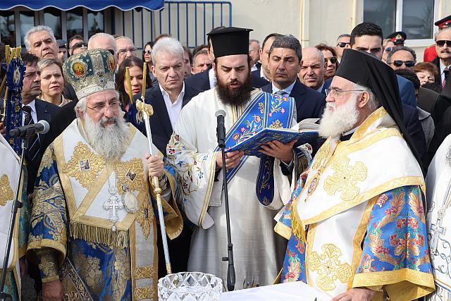 ΚΑΛΟΚΑΙΡΙΝΟΣ ΘΕΟΦΑΝΙΑ