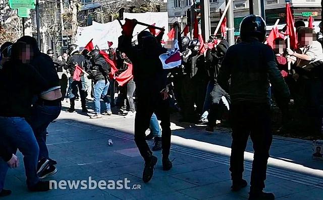 Επεισόδια στα Προπύλαια