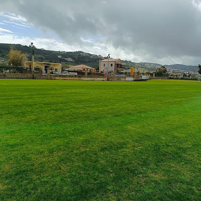 ΓΙΟΥΧΤΑΣ ΓΗΠΕΔΟ