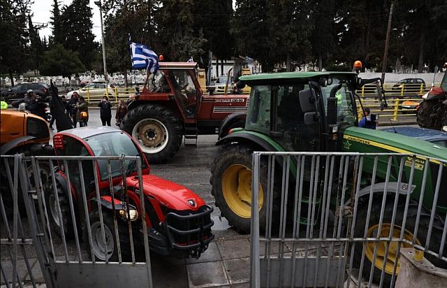 Αγρότες Πλατύκαμπος