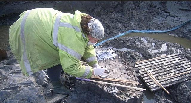 αυγό ανασκαφή