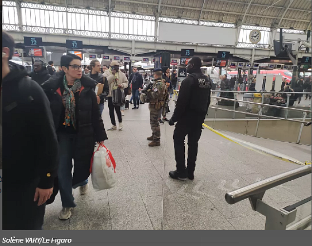 ΕΠΙΘΕΣΗ ΠΑΡΙΣΙ