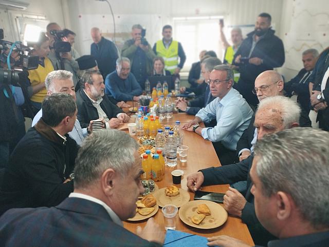 ΣΤΑΙΚΟΥΡΑς ΚΑΣΤΕΛΙ