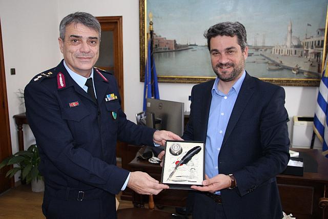 Σπυριδάκης - Σημανδηράκης