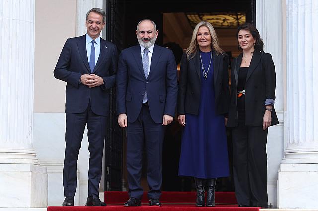 Μητσοτάκης Πασινιάν 1