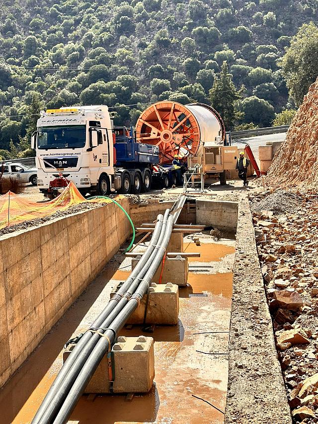 νταλικα - καλωδιο