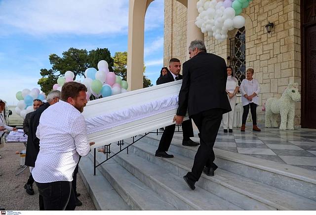 κηδεία ραφαέλας