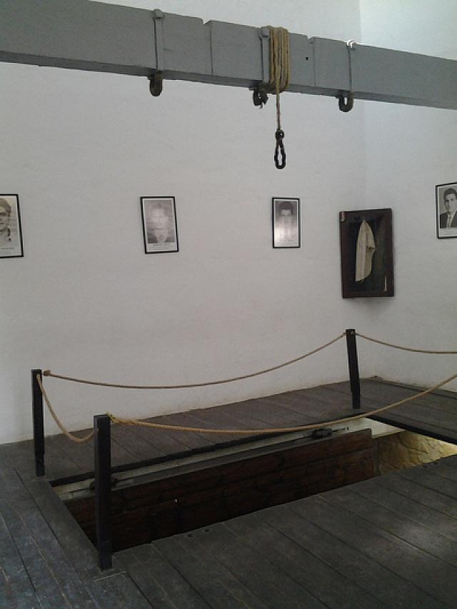 αγχόνη του ευαγορα παλληκαρίδη