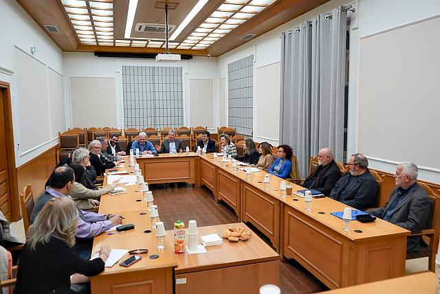 συσκεψη περιφερεια