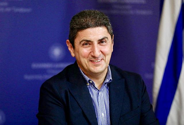 Λευτερης αυγενακης