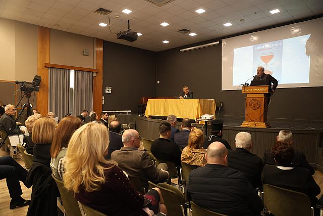 Αλέξης Καλοκαιρινός