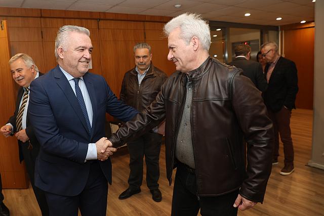 Αλέξης Καλοκαιρινός