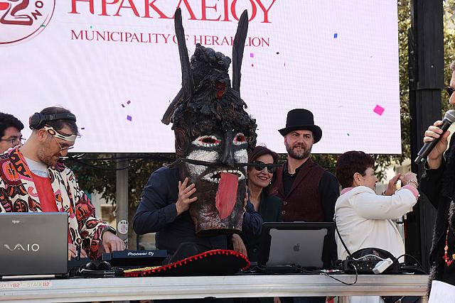 Καλοκαιρνός